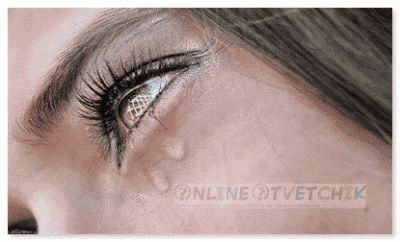 Слезятся глаза у человека
